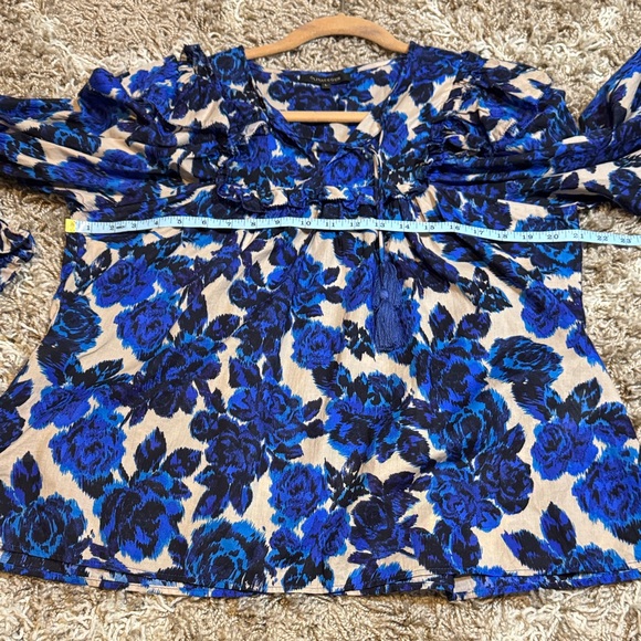 Olivaceous Blue & Black Cotton Floral Boho Blouse size Large - Picture 12 of 16